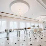 Groman Hotel 3*
