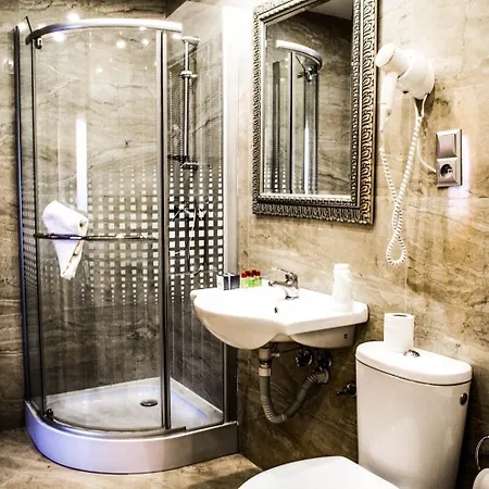فندق Groman 3*