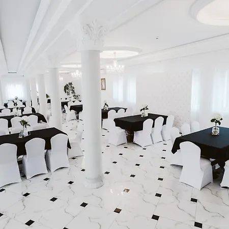 Hotel Groman 3*